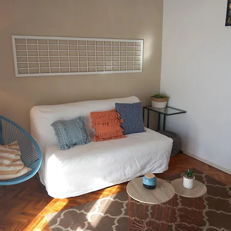 Dana アパート ビオグラード・ナ・モル