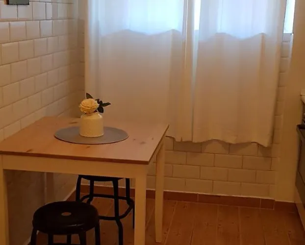 Apartment Dana Weißenburg