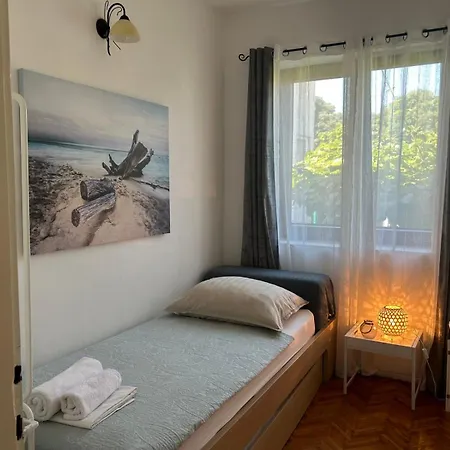 Dana Apartman